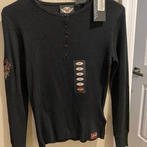 Long sleeve light weight sweater